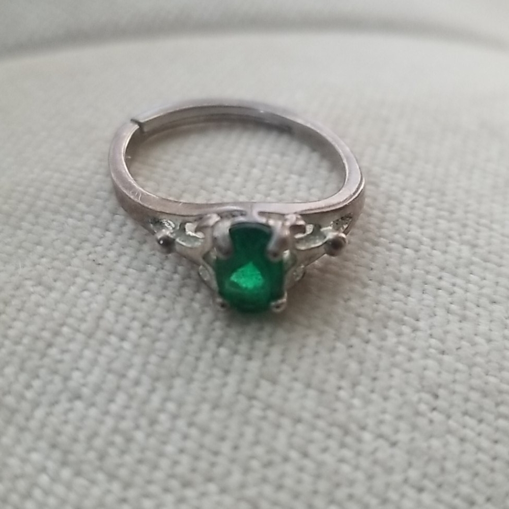 Ring